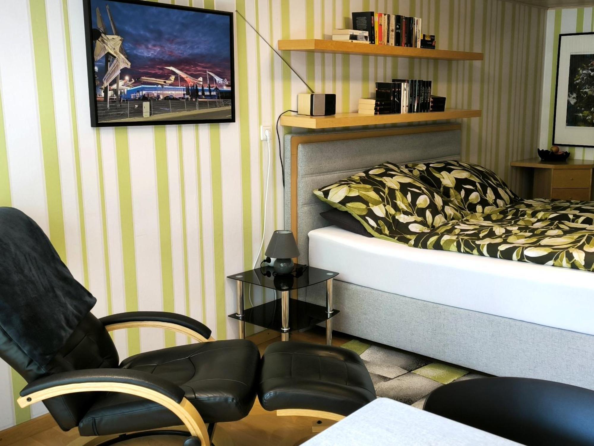 Apartment Gabriele Sinsheim Bagian luar foto