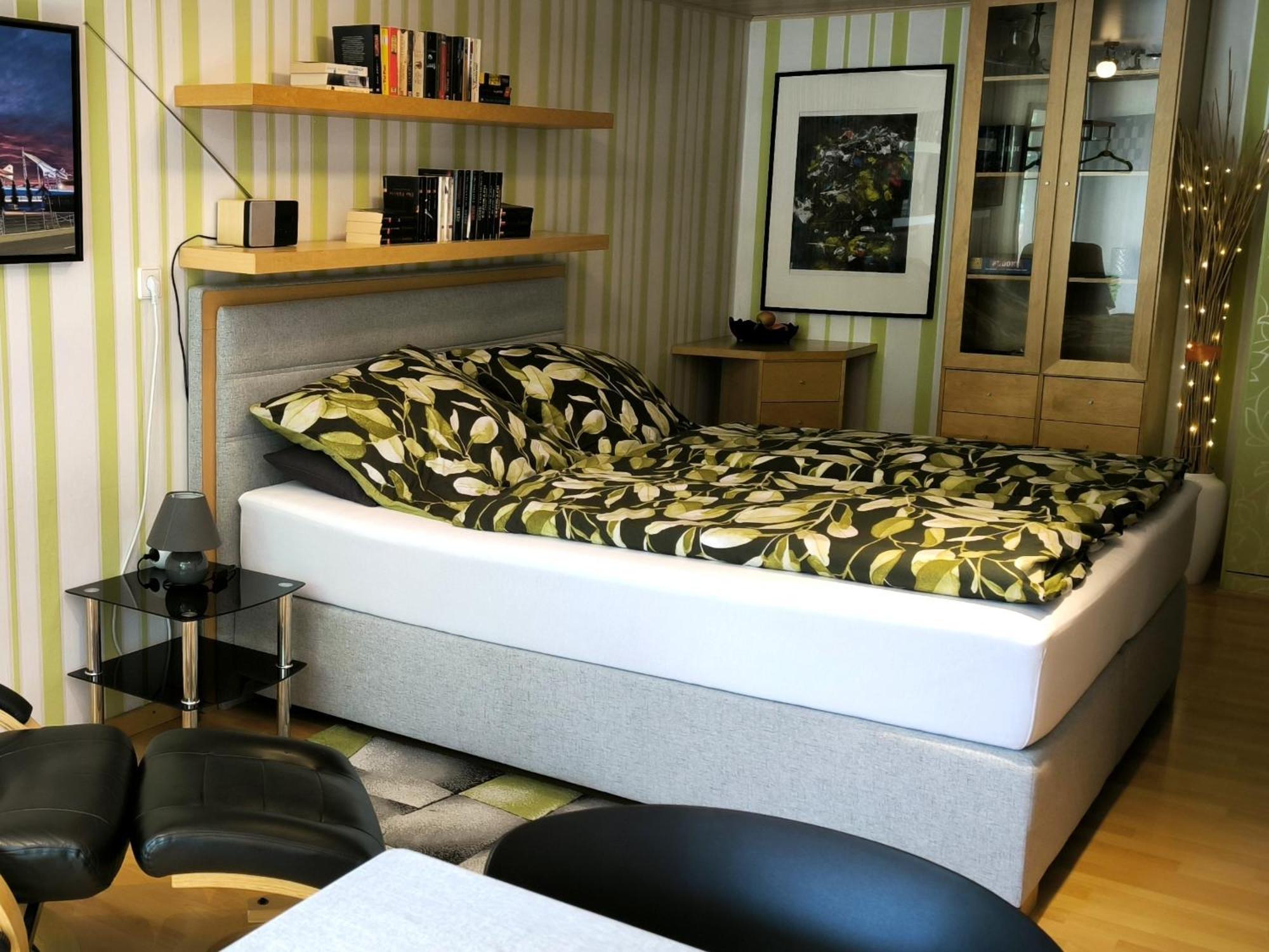 Apartment Gabriele Sinsheim Bagian luar foto